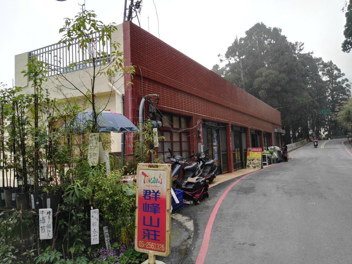 Qun Feng Hotel Фенчиху Екстериор снимка